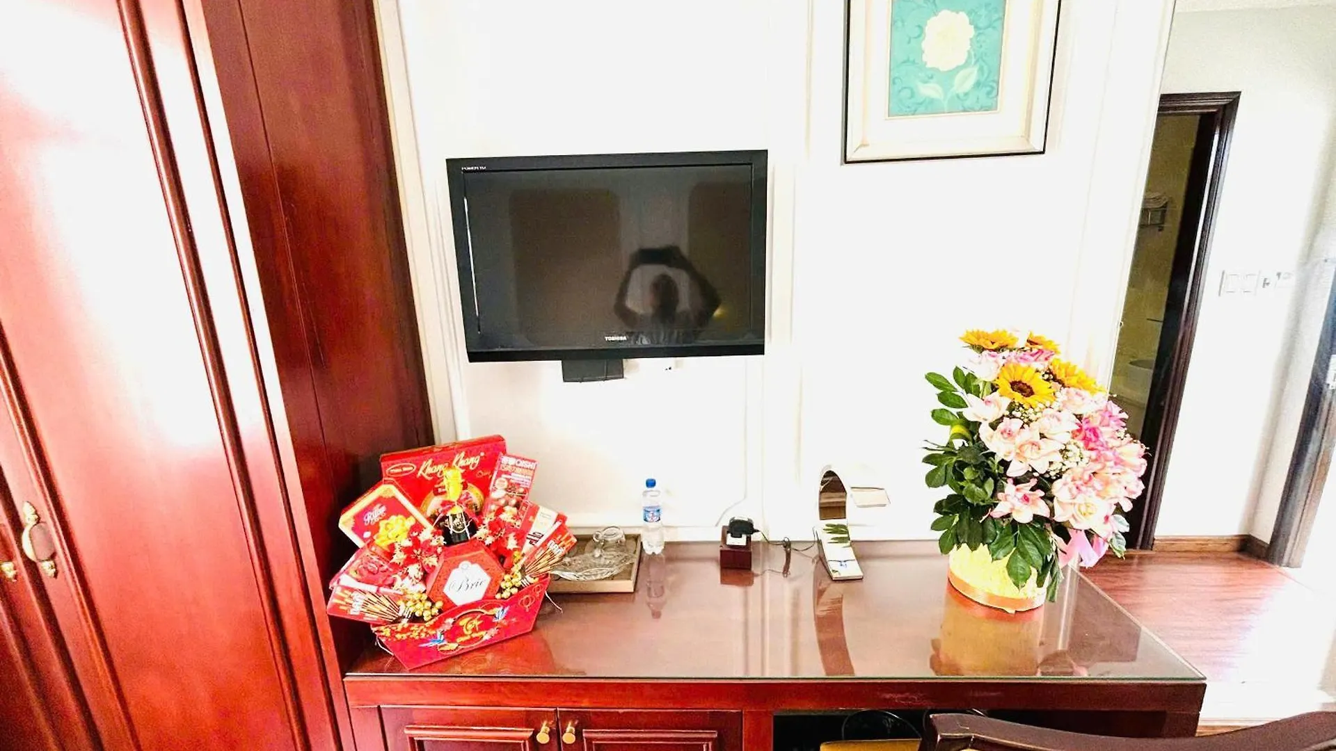 ****  Orange Hotel - Very Close To Dragon Bridge, City Center, Always Friendly, Open 24Hours Welcome Da Nang Vietnam