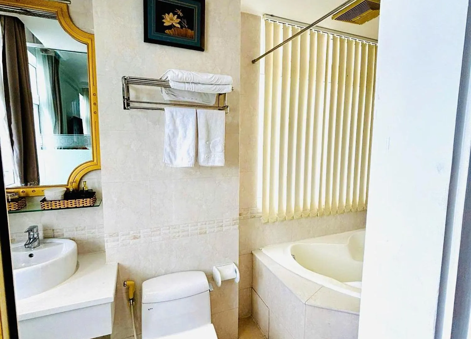 Orange Hotel - Very Close To Dragon Bridge, City Center, Always Friendly, Open 24Hours Welcome Da Nang