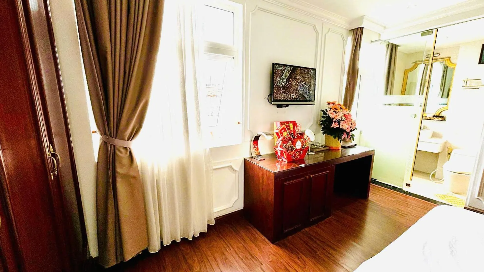 Orange Hotel - Very Close To Dragon Bridge, City Center, Always Friendly, Open 24Hours Welcome Da Nang 4*,  Vietnam